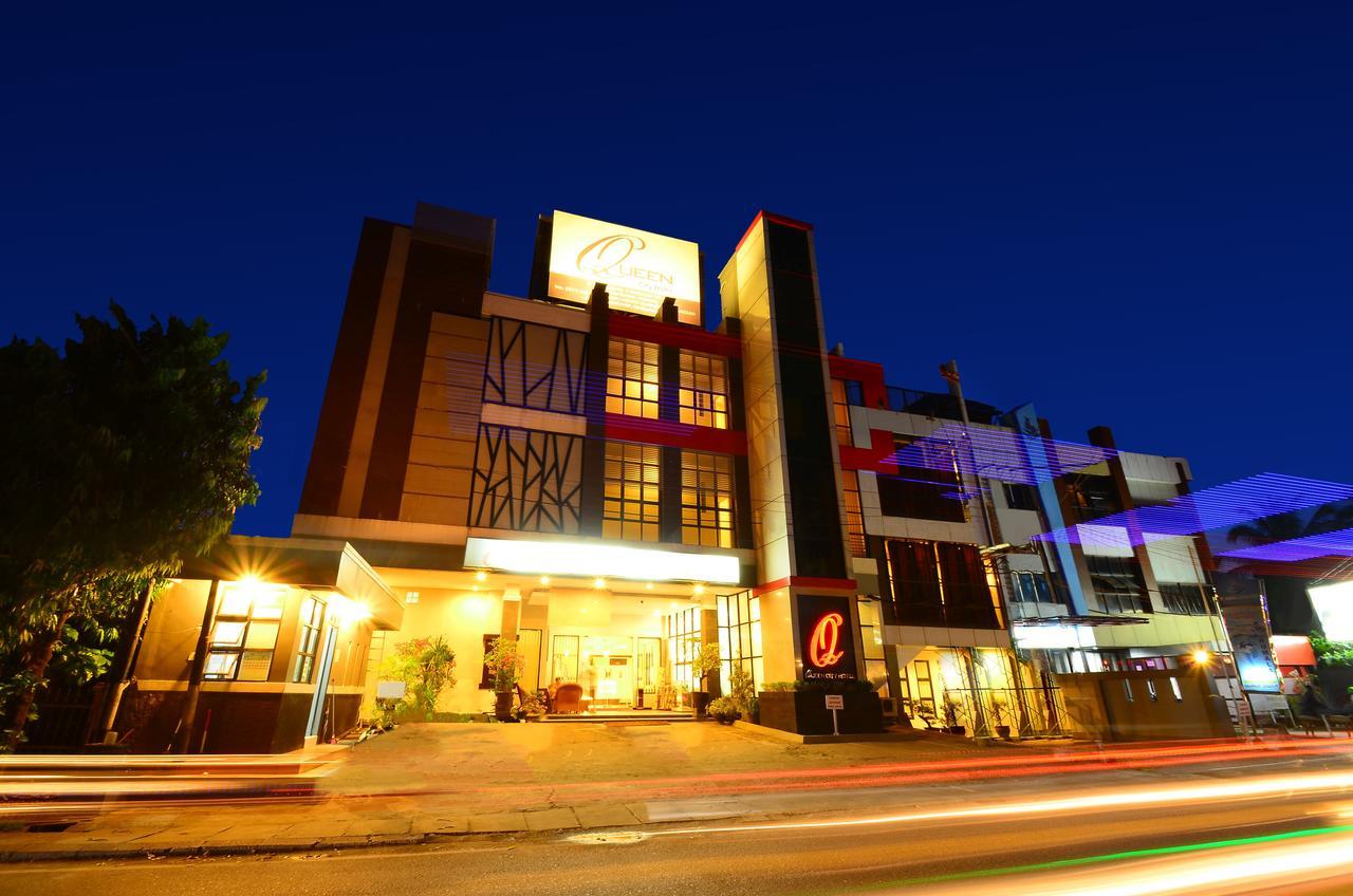 Queen City Hotel Banjarmasin Banjarmasin  Exterior photo